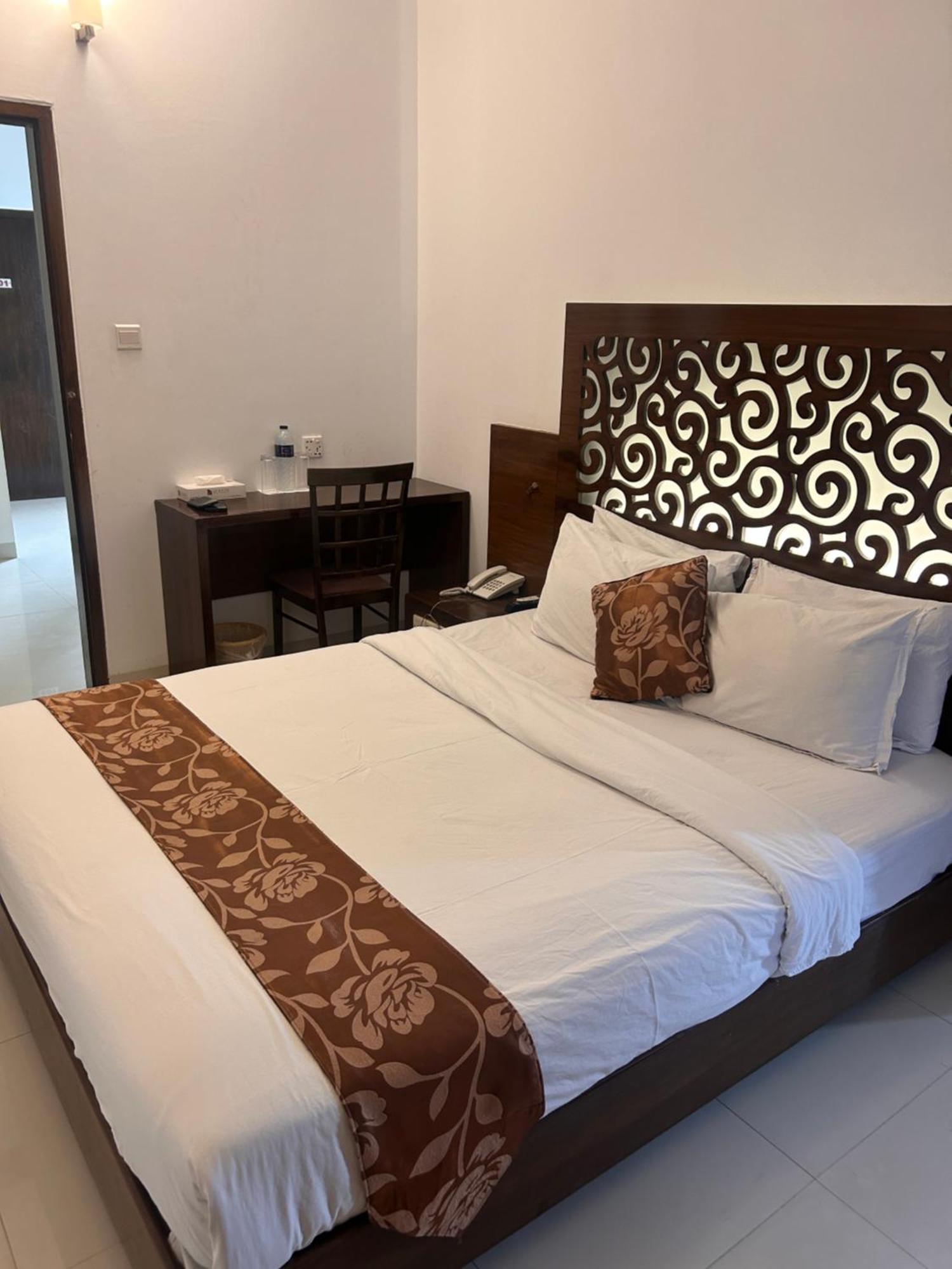 La Vista Hotel Sylhet Exterior photo
