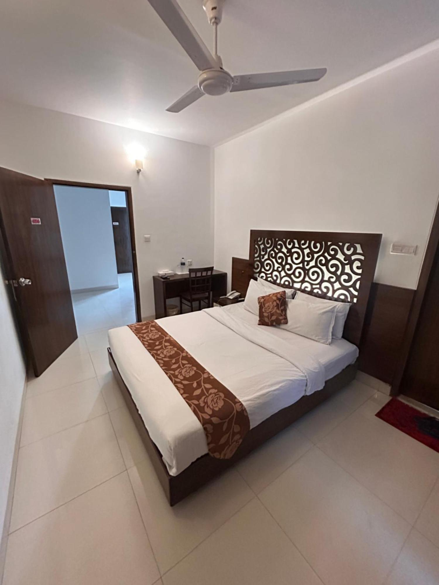 La Vista Hotel Sylhet Exterior photo